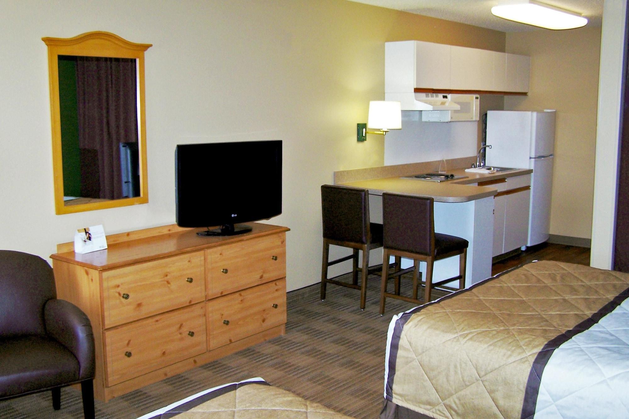 Extended Stay America Suites - Boston - Waltham - 52 4Th Ave Exterior photo